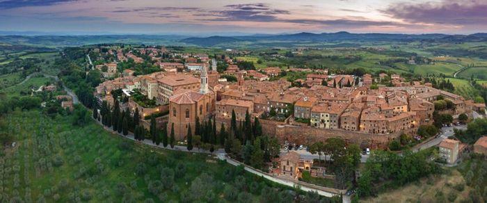 FEAST Pienza Tuscany